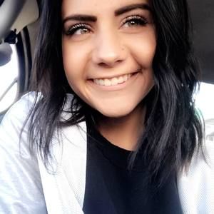 Meet your Posher, Kenlee